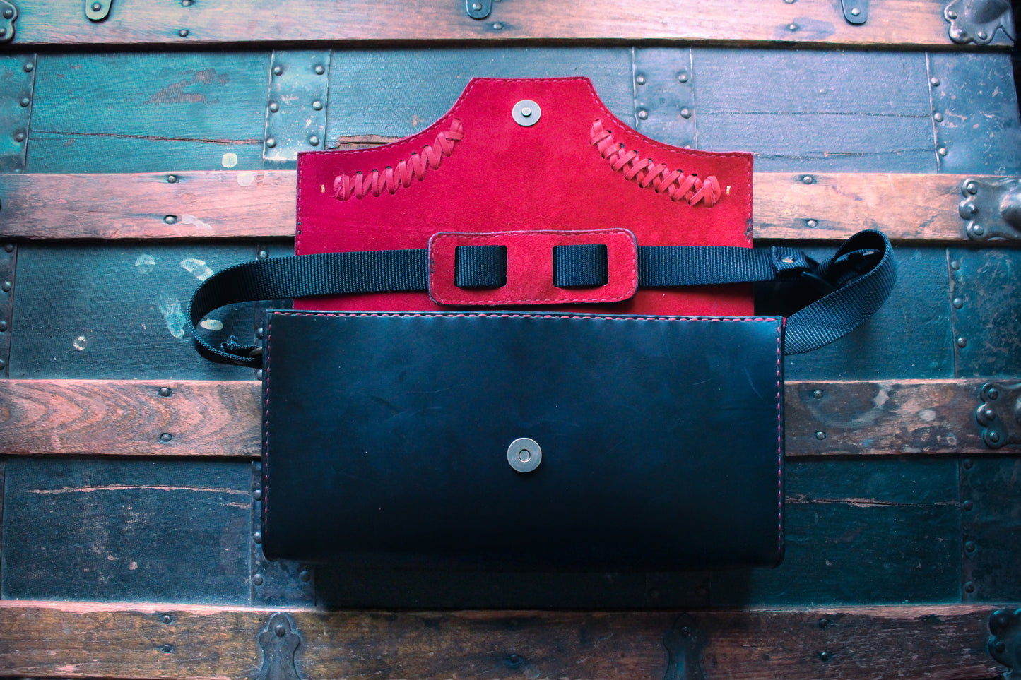 NO. 66 The Messenger Mini